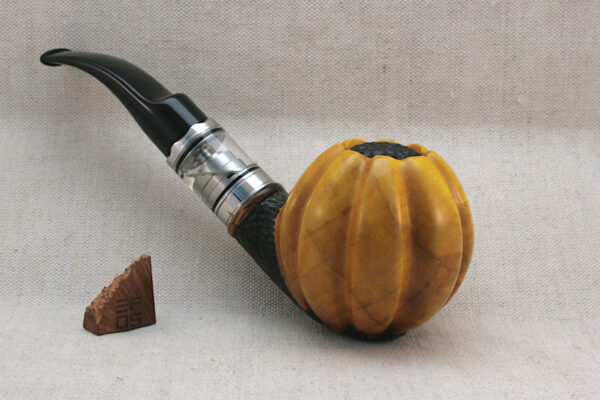 Pumpkin e-pipe